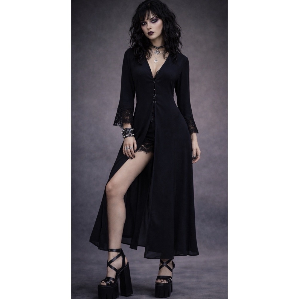 victoria‎ secret gold label robe M/L Black Goth Lace Cuff Emo Witchy 3 Button